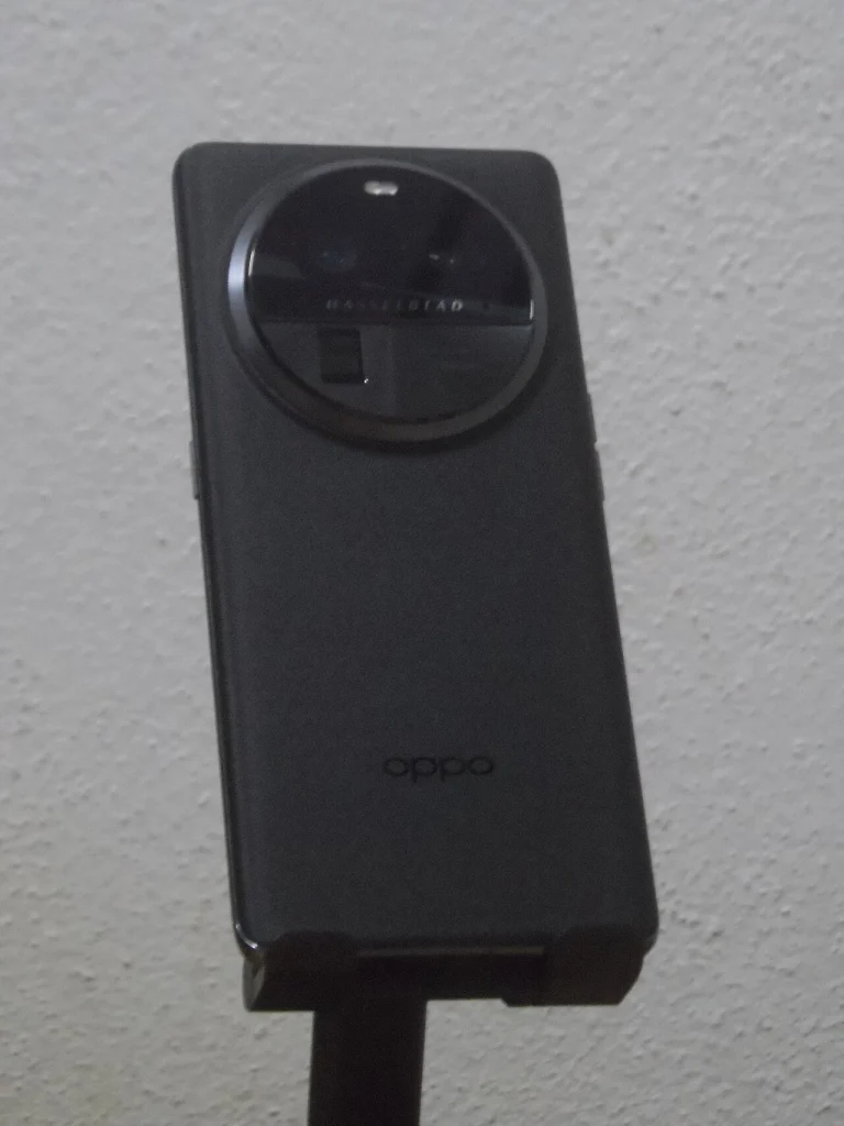 OPPO Find X6 Pro
