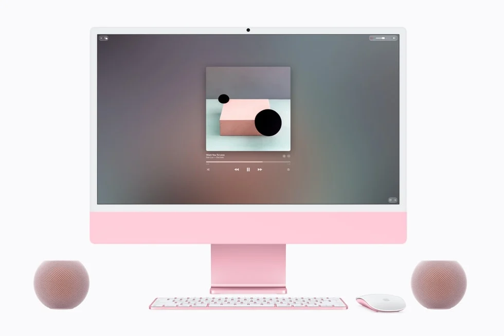 HomePod mini 2 วางคู่กับ Mac บนโต๊ะทำงาน