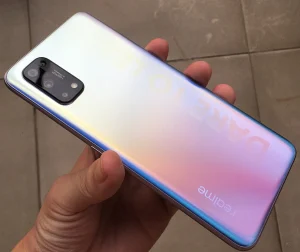 realme Q2 Pro
